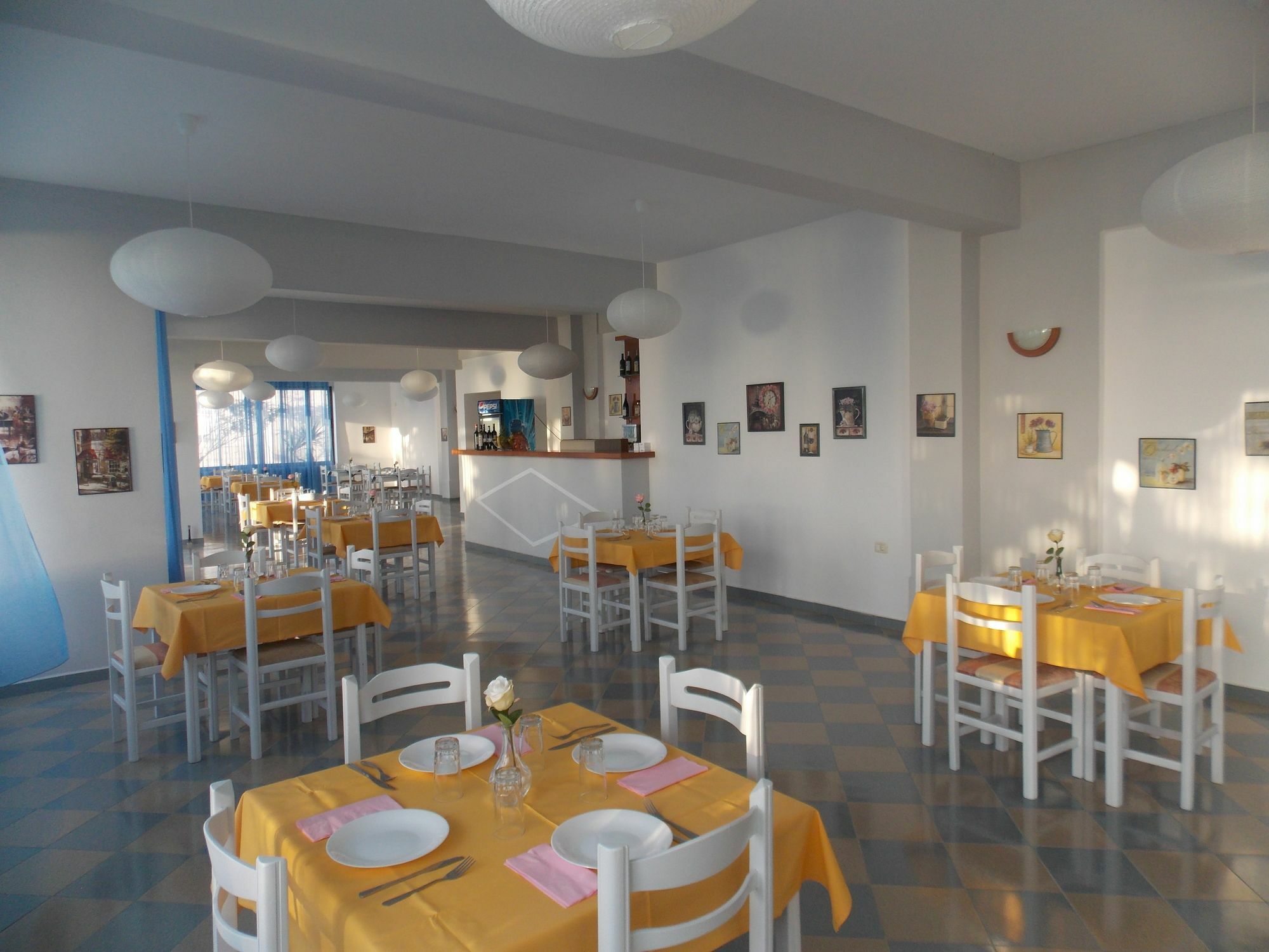Ocean 2* Sarandë