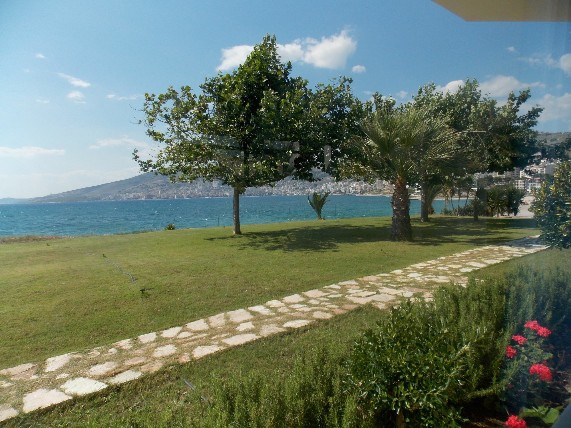 Hotell Ocean Sarandë